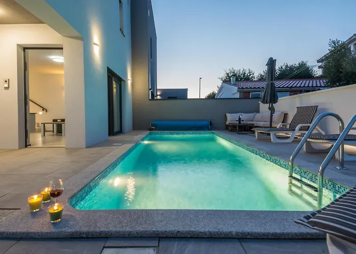 Daire Family-friendly With Swimming Pool - 18522 Vir