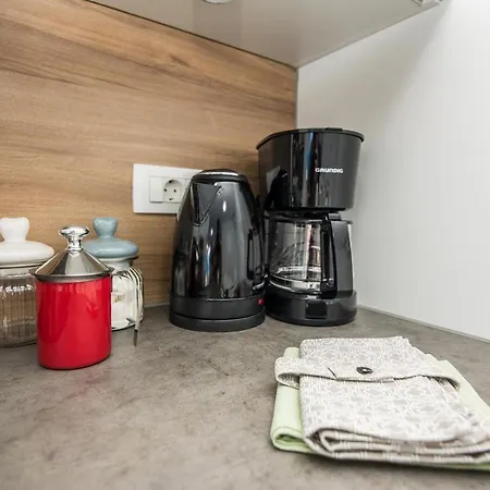 Apartment Family-friendly With Swimming Pool - 18522 Vir